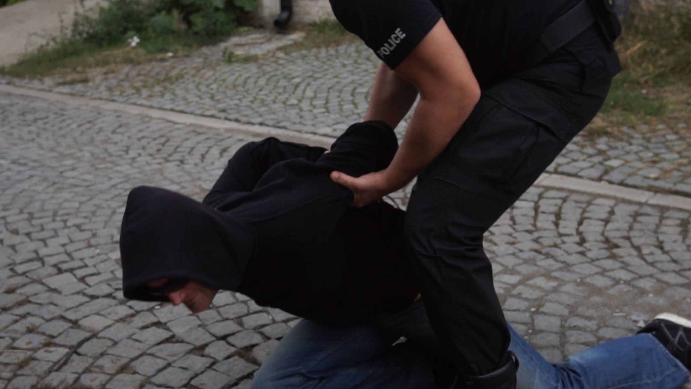Controversy Over Police Officer's Use of Force on 14-Year-Old Boy in Margate